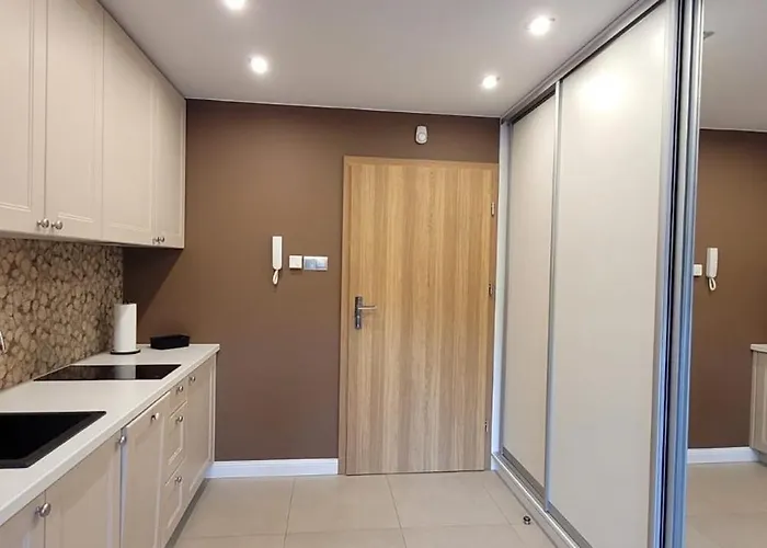 Gorskie Pejzaze Daire *